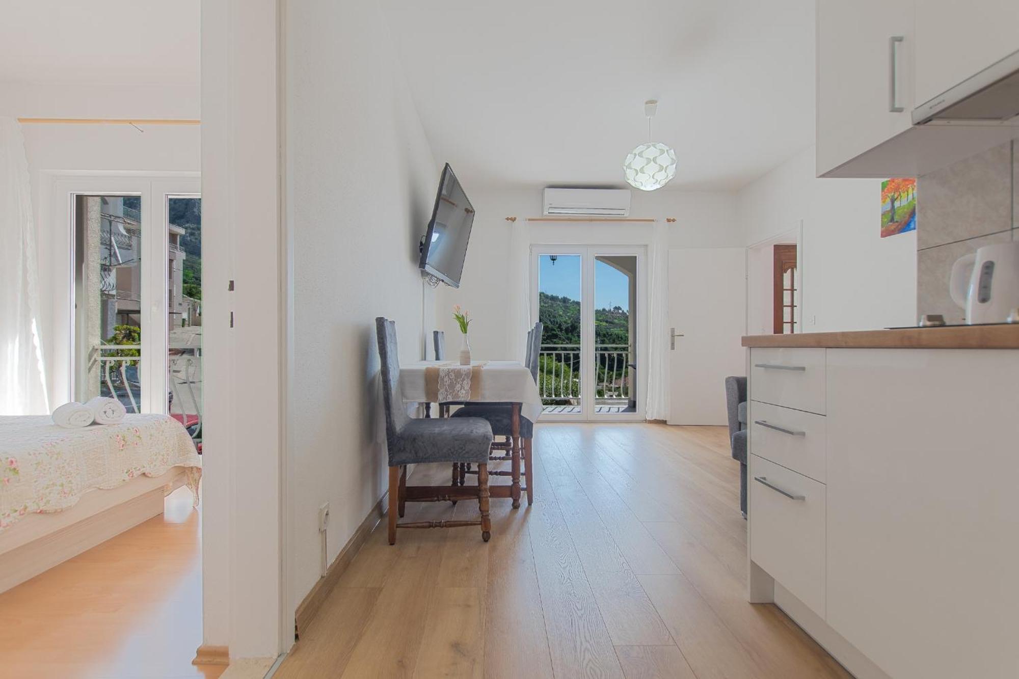 Apartments Senka Makarska Bagian luar foto