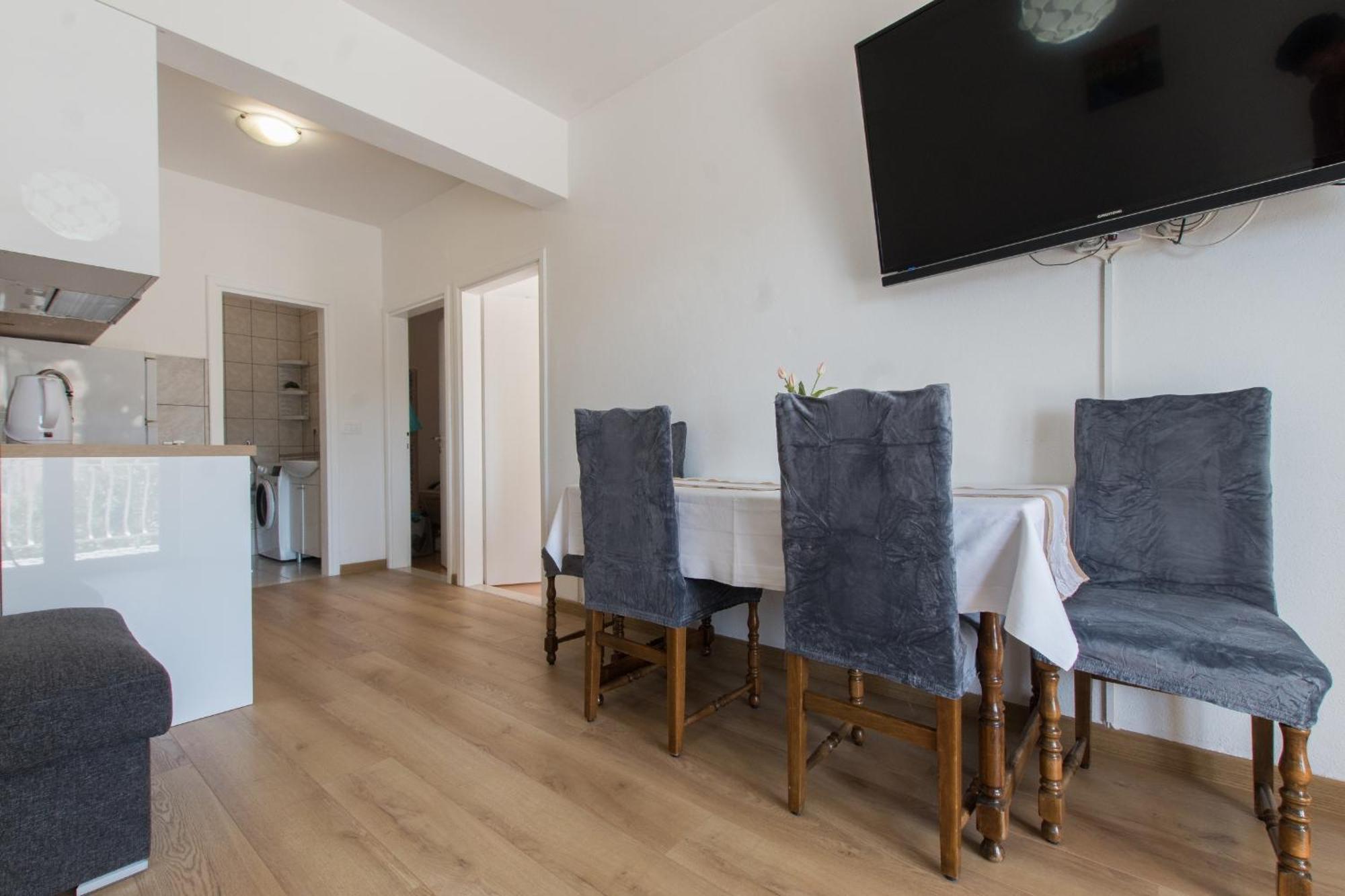 Apartments Senka Makarska Bagian luar foto