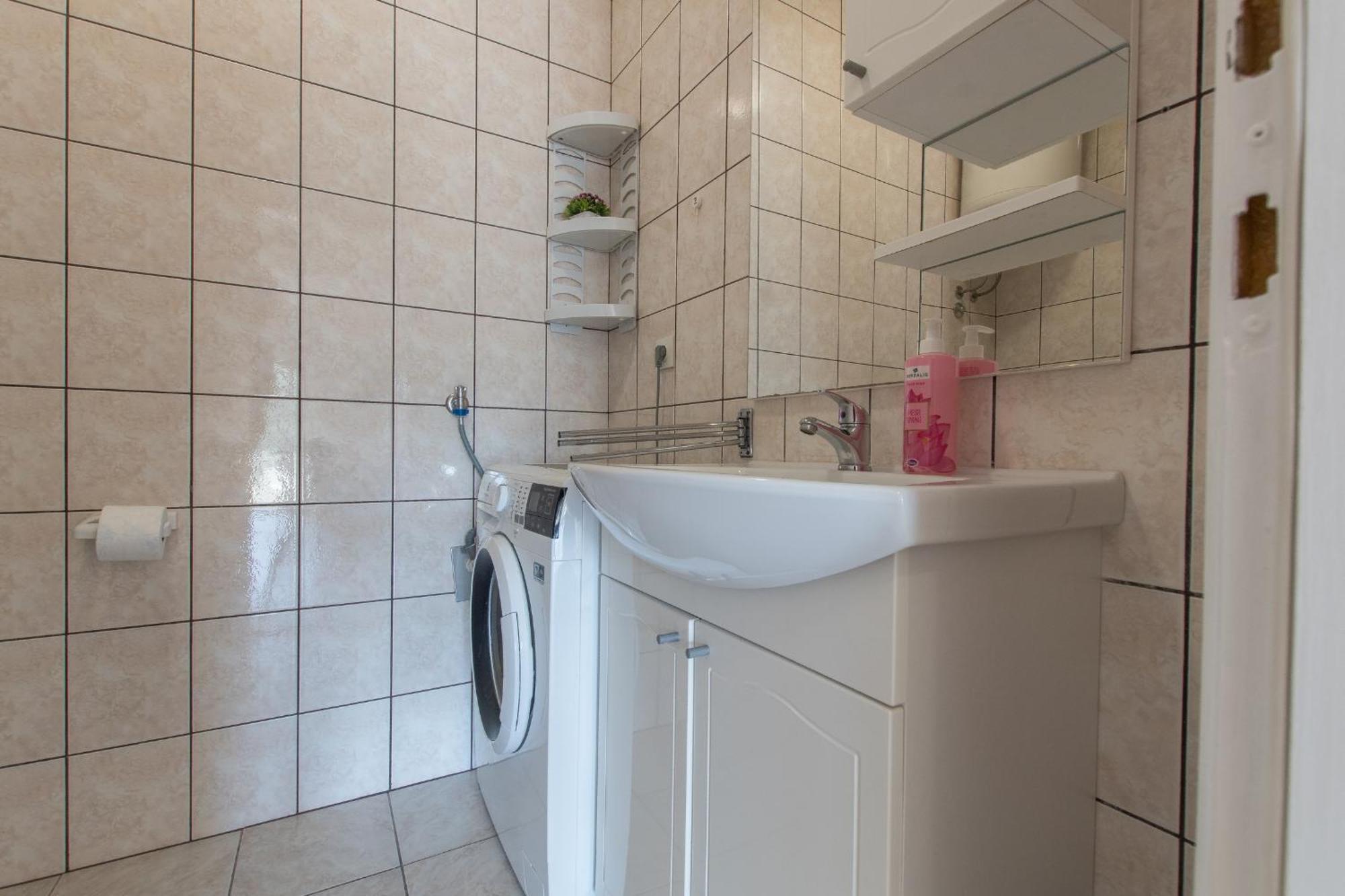 Apartments Senka Makarska Bagian luar foto