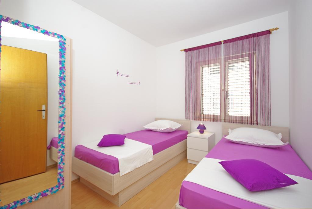 Apartments Senka Makarska Bagian luar foto